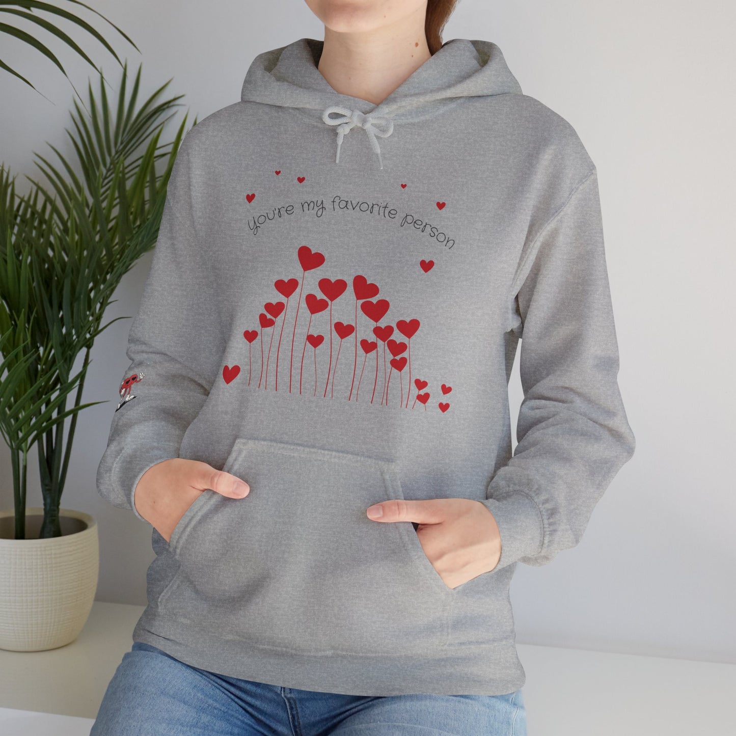 Sudadera con capucha para San Valentín: ¡Amor en cada puntada! 